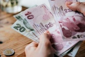 Kamu işçisinin gözü zam teklifinde