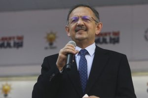 ''Ufak tefek zaafları görerek yeni parti kurma teşebbüsünde olanları anlamıyorum''