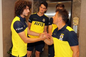 Fenerbahçe'de Emre Belözoğlu kampa katıldı