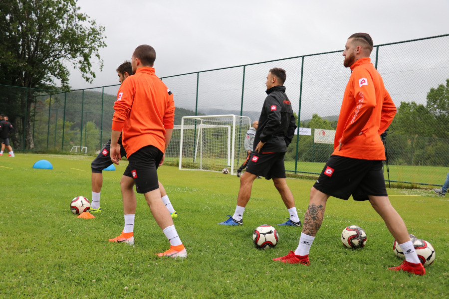 Adanaspor, Bolu'da kamp çalışmalarına başladı