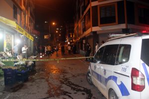 İstanbul'da motosikletli magandalar silahla dehşet saçtı