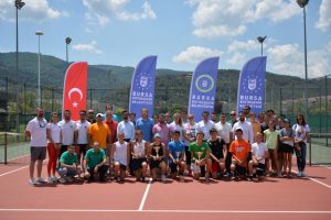 16 Yaş Tenis Yaz Kupası Bursa'da sahiplerini buldu
