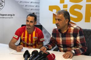 Kayserispor Yasir'e sözleşme imzalattı