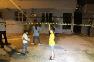 Bursa'da katil zanlısının evine molotoflu saldırı!