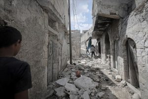 Esad rejimi ve Rusya'dan İdlib'e hava saldırısı: 11 sivil ölü
