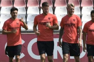 Simon Kjaer antrenmana çıktı
