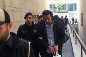 Bursa'da silah kaçakçılığından yargılanan polislere tahliye