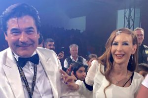 Alexandra Ceylan'dan boks organizatörü eşine dev destek