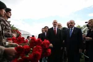 TBMM Başkanı Şentop ve Bakan Soylu, Özel Harekat Başkanlığını ziyaret etti