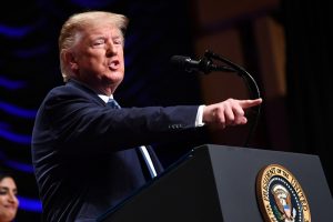 Trump'ın ırkçı açıklamalarına tepki yağdı