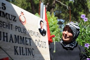 ''Hiç kimse vatanına ihanet edenleri affetmesin''