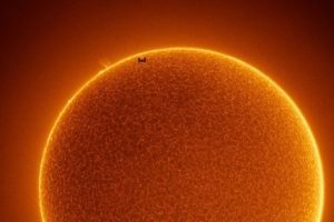Güneş'in bu zamana kadarki en lekesiz fotoğrafı çekildi
