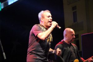 Bolu'da Haluk Levent rüzgarı esti