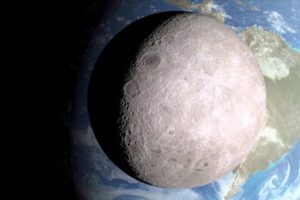 NASA'dan Apollo 17 eşliğinde Ay panoramaları