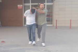 Bursa'da uyuşturucu taciri sevgililer yakalandı