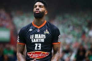 Bahçeşehir Koleji Cameron Clark'ı kadrosuna kattı