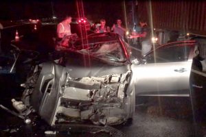 Bursa'da tıra arkadan çarptı: 2 ölü
