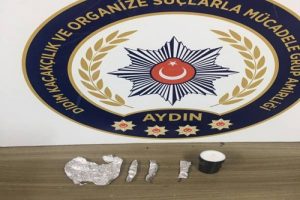 Uyuşturucu tacirlerine suçüstü