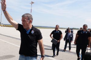 Trabzonspor'a Linz'de coşkulu karşılama