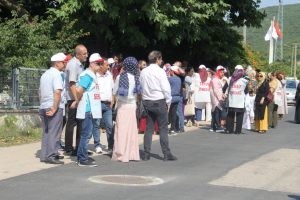 Bursa'da 132 işçi ekmeği için eylem yaptı!