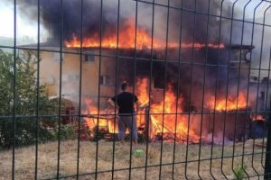 Pendik'te korkutan yangın