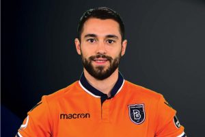 Başakşehir'de Alparslan Erdem ayrıldı