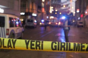 Amcasının oğlunu tüfekle öldürüp intihar etti