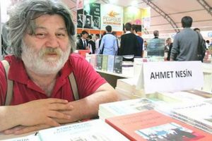 Ahmet Nesin vatandaşlıktan çıkacağını duyurdu