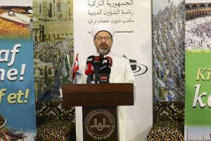Diyanet İşleri Başkanı Erbaş: Hac Müslümanların kardeşlik kongresi