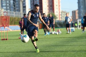 Medipol Başakşehir, Olympiakos maçına hazır