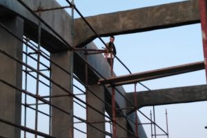 Ayrılmak istediği eşini intihardan vazgeçirdi
