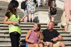 Roma'da İspanyol Merdivenleri'ne oturma yasağı
