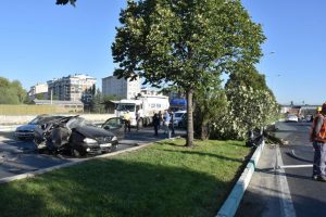Alkollü sürücünün kullandığı otomobil takla attı: 1 ölü, 2 yaralı