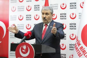Destici: ABD önce terör örgütüne verdiği desteği kesecek