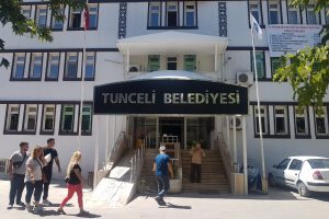 Tunceli Belediyesi'nden vatandaşlara '25 lira bağış' çağrısı