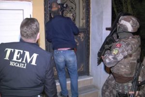DEAŞ operasyonuna 4 gözaltı