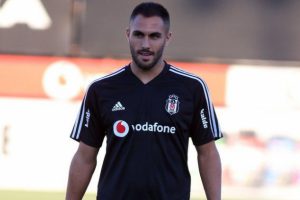 Victor Ruiz: Vodafone Park'ta sahaya çıkmak için sabırsızlanıyorum