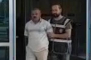 İzmir'de DEAŞ operasyonunda 9 Suriyeliye gözaltı