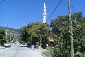Depremde caminin minaresi kaydı