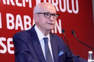 Şenes Erzik: Çok ayrıntıya girersek futbolu rayından çıkartırız
