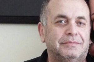 Emekli polis fındık yüklerken kamyonetin altında kaldı
