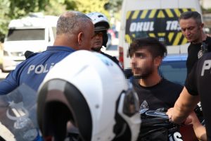 Evden tabancayla çıkan oğlunu polise ihbar etti, gözyaşlarına boğuldu
