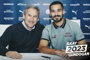 Manchester City, İlkay Gündoğan'ın sözleşmesini 4 yıl uzattı