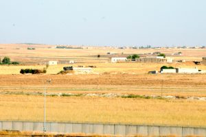 Tel Abyad'da terör örgütü yeni mevzi kazmaya devam ediyor