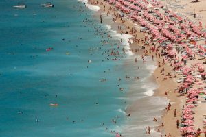 Bayramda 10 milyon kişi 10 milyar TL'lik tatil yapacak