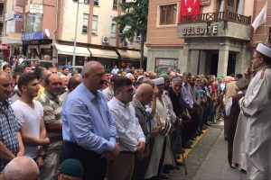 52 gün sonra gıyabi cenaze namazları kılındı