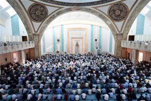 Cuma hutbesinde 'bayram kazaları' uyarısı