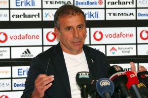 Abdullah Avcı: Beşiktaş her zaman şampiyonluk için oynar