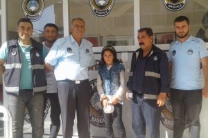 Bayram alışverişi sırasında kaybolan kız çocuğu bulundu