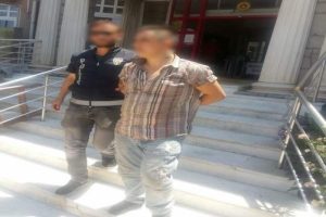 Park halindeki motosikleti çalan şüpheli polisten kaçamadı